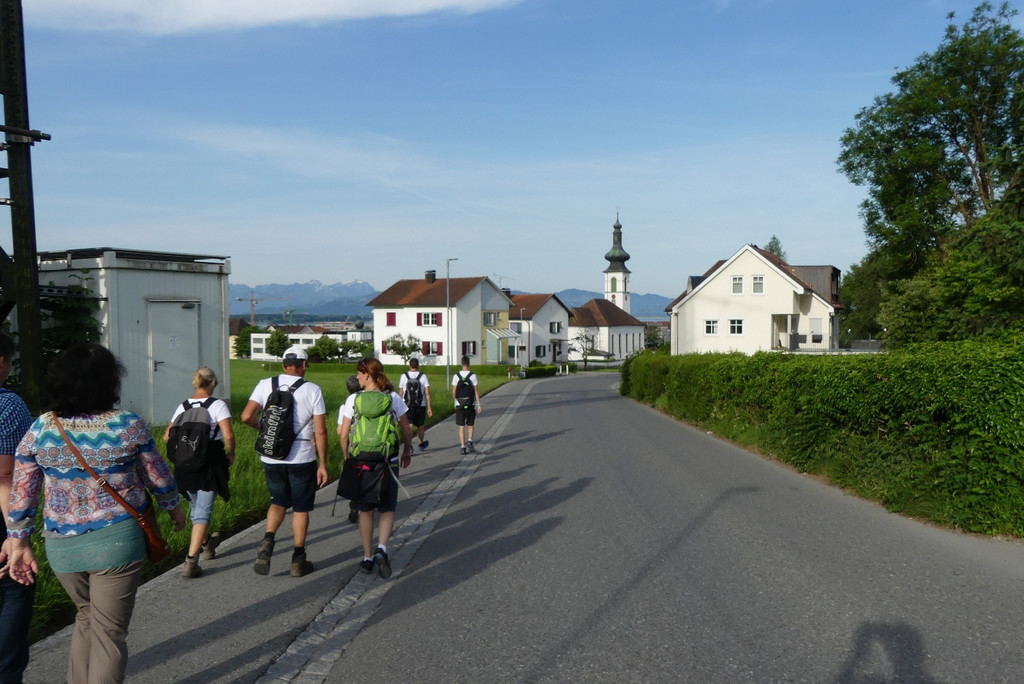 Pfarre ZEMM GO Wanderung Di__zesanfest 27-05-2018 _29_.JPG