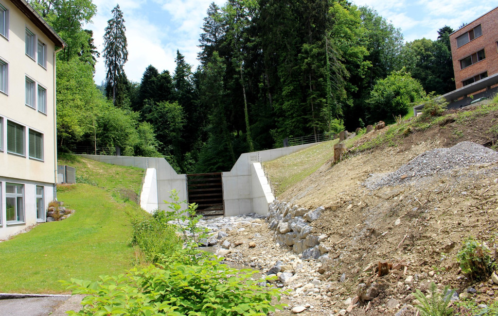 A Hoferbach STAUWEHR 3 fertig 04-06-2018 _1_.JPG