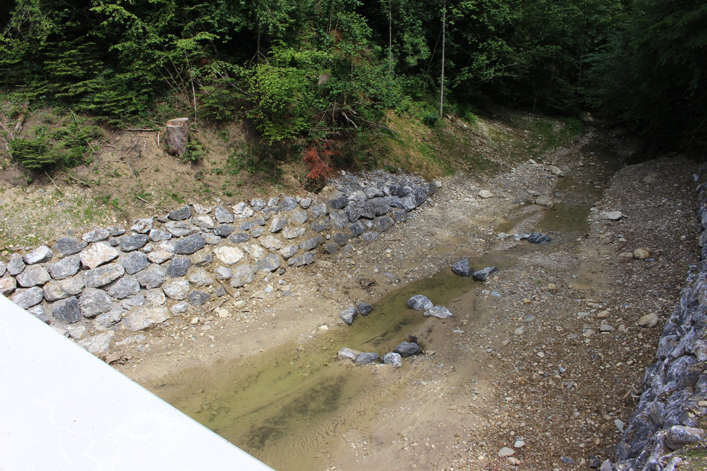A Hoferbach STAUWEHR 3 fertig 04-06-2018 _19_.JPG