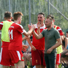 Strobls Neo-Coach Thomas Laimer (re.) feierte beim Debüt den vorzeitigen Klassenerhalt.