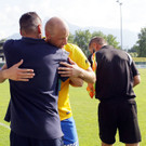 Eine Legende tritt als aktiver Spieler ab. Walter Larionows (re.) konzentriert sich auf die sportliche Führung
