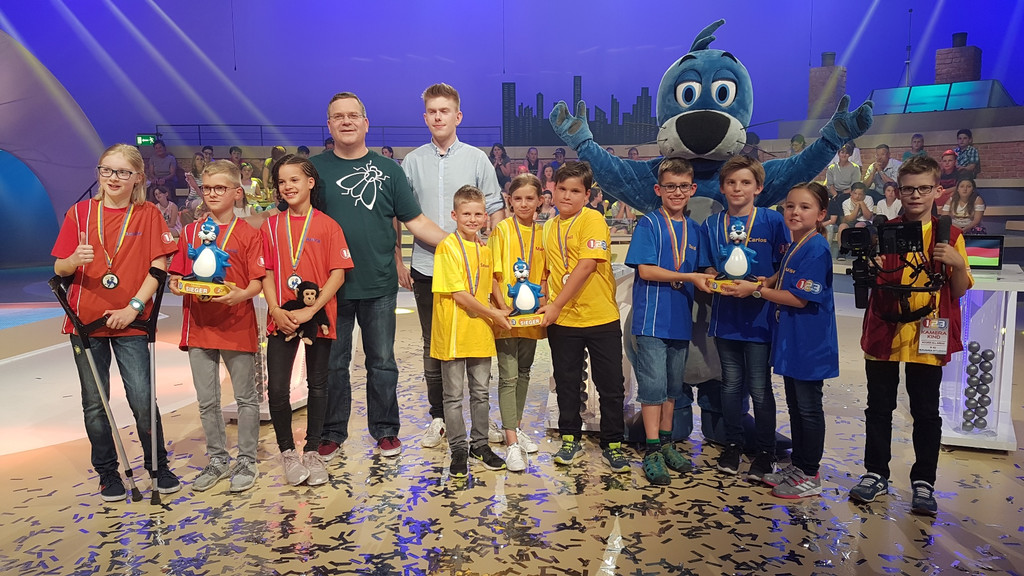 Volksschule 1_2 oder 3 Fernsehquiz 4 a Klasse als Sieger 05-06-2018 _2_.jpg