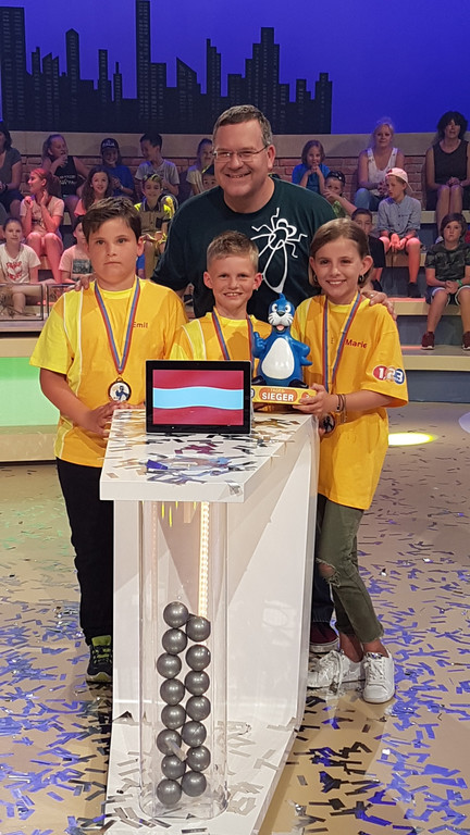 Volksschule 1_2 oder 3 Fernsehquiz 4 a Klasse als Sieger 05-06-2018 _3_.jpg