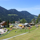 Sommerrodelbahn_Talstation_von_oben.jpg
