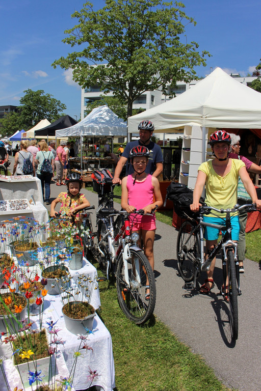 Kunstmarkt am Kaiserstrand 16-06-2018 _16_.JPG