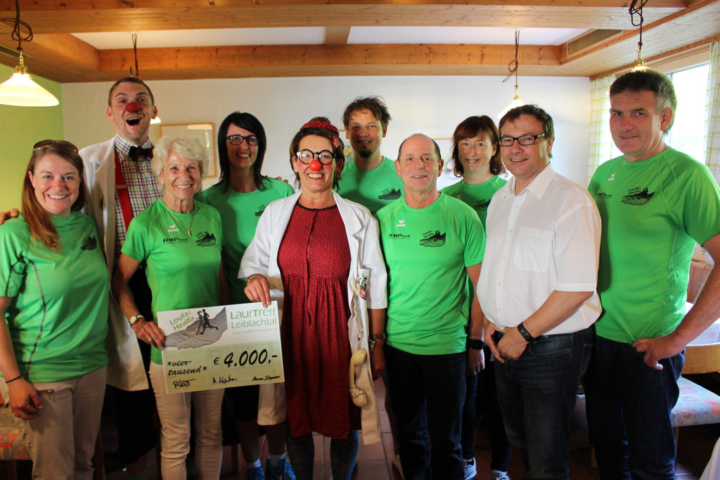 LaufTreff Nachfestle Healfa mit CliniClowns 15-06-2018 _1_.JPG