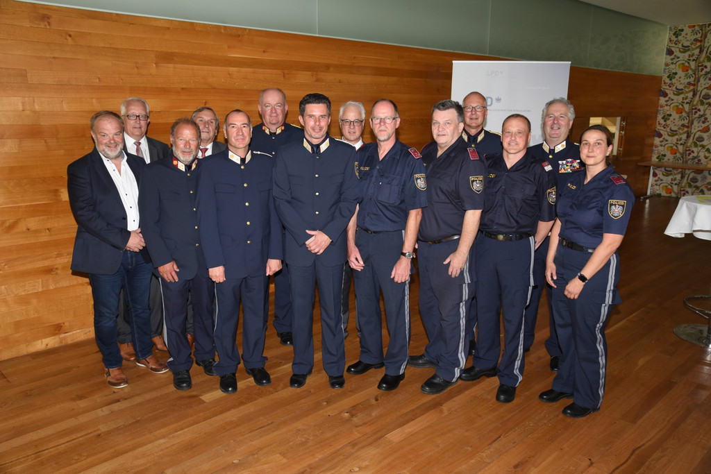 Polizei Ernennung Kommandant FOTOS NEU LPD 19-06-2018 _3_.jpg
