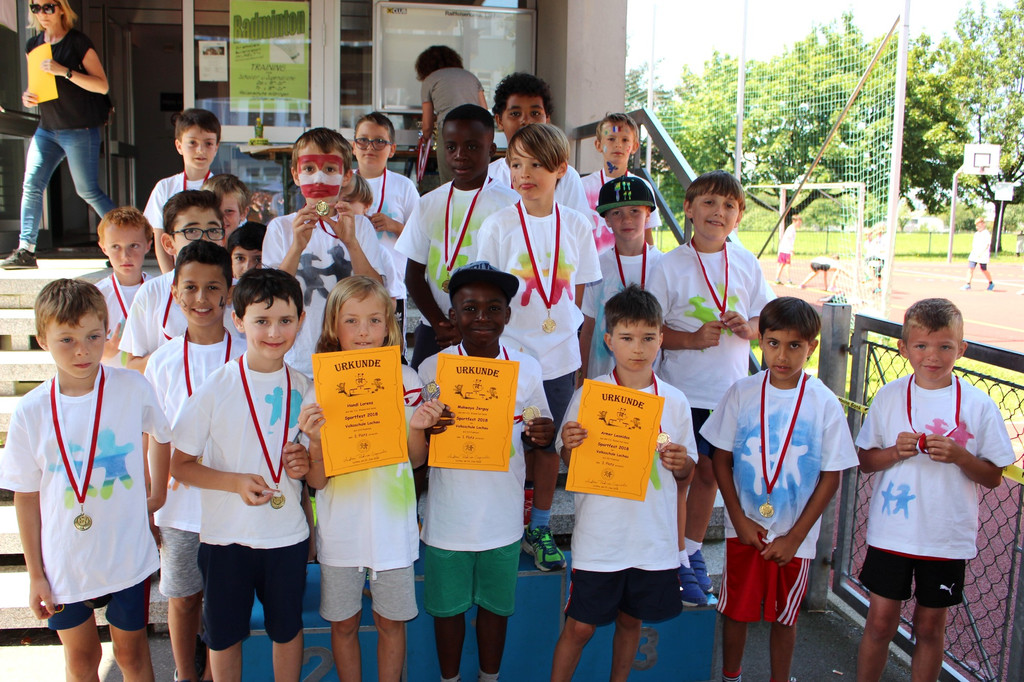 Volksschule SPORTFEST B Siegerehrung 22-06-2018 _8_.JPG