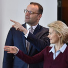 AFP_16P34Q.jpg