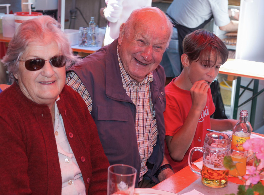 Brunnenfest_2018-06-23_12-02-06.jpg