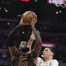 Lakers_James_Basketball_48272.jpg