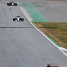 Vettel gewinnt in Silverstone