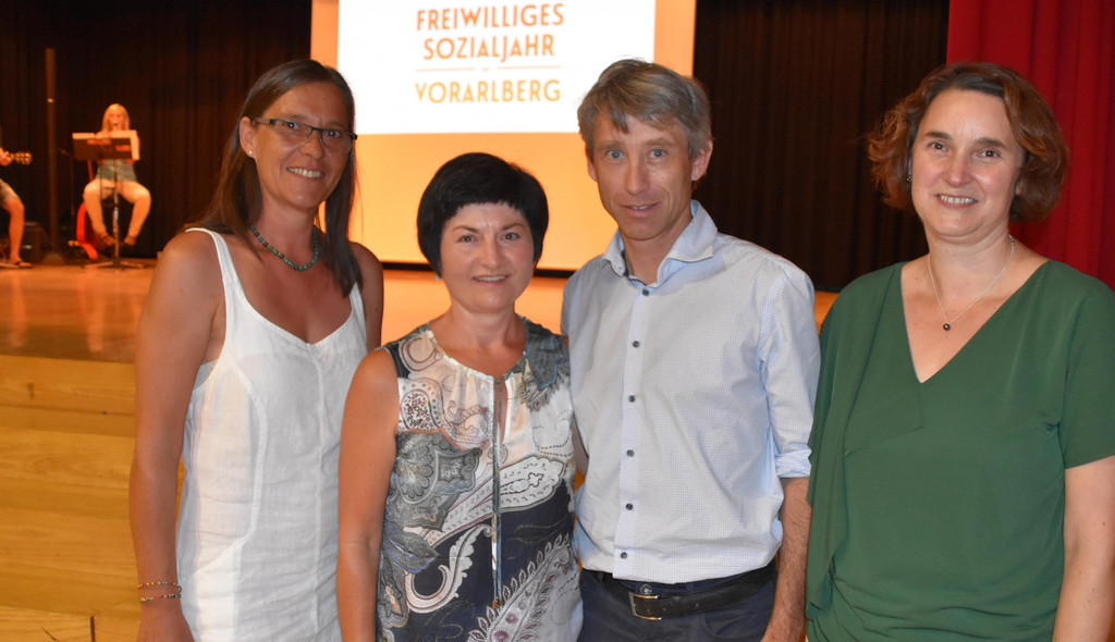 5_Gertrud Hefel_ Elisabeth Geser_ Claudio Tedeschi und Christine Sommerauer _FSJ_.JPG