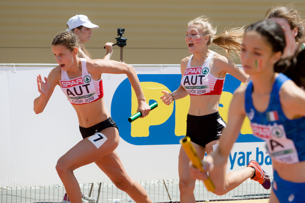 Medley-relay-6333-aus_u18_l.jpg