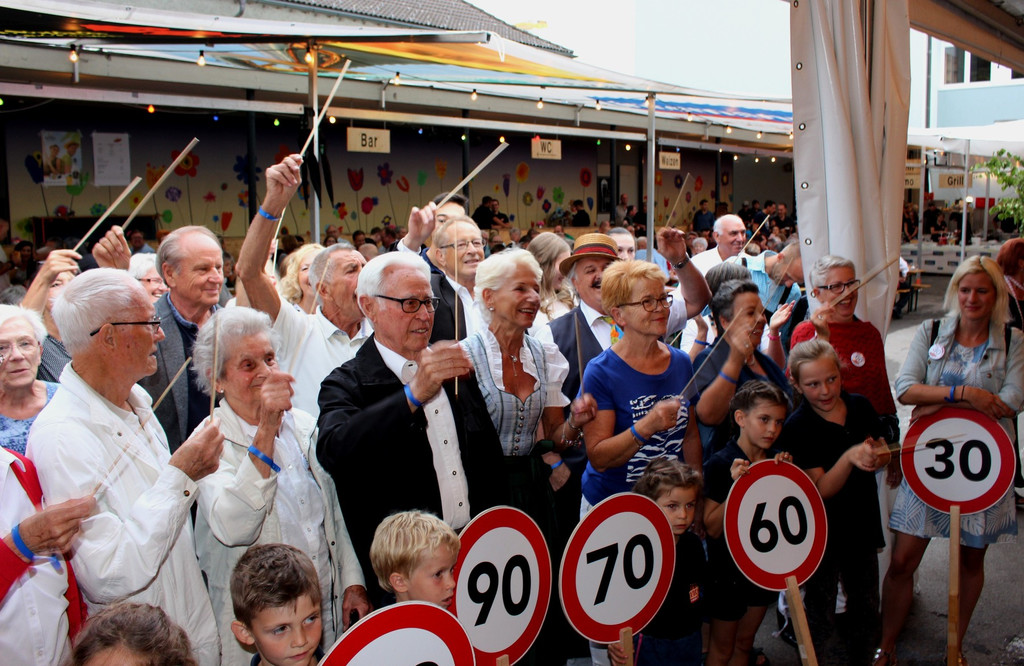 MV Dorffest JAHRG__NGER A gesamt 21-07-2018 _8_.JPG