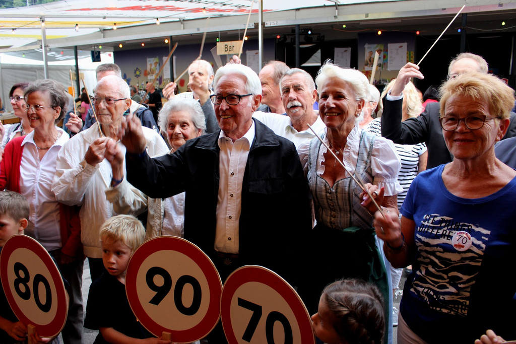 MV Dorffest JAHRG__NGER A gesamt 21-07-2018 _7_.JPG