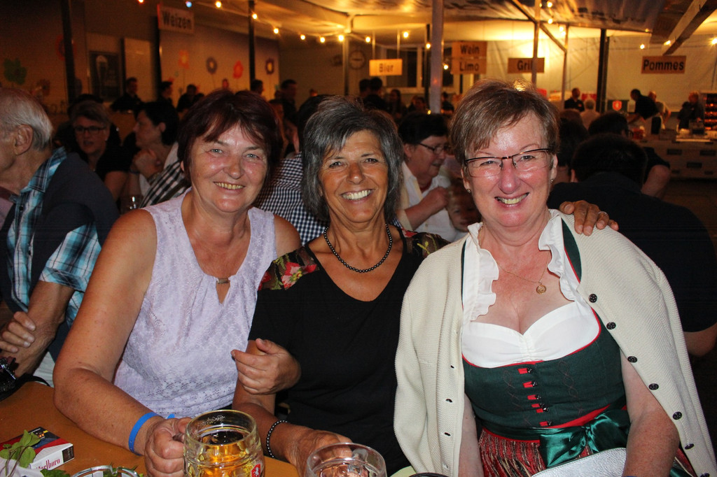 MV Dorffest B BESUCHER 22-07-2018 _22_.JPG