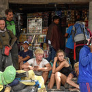 2018-07-30T025034Z_426475036_RC161C559250_RTRMADP_3_INDONESIA-QUAKE.JPG