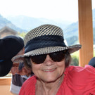 Herta nagel hat sich fein gemacht.JPG