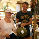 Ottmar Jochum von der Kr__uteralp  Oberorn - Riechproben.JPG