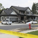 Plane_into_House_86559.jpg