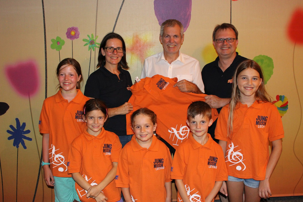 Musikverein Jungmusik OUTFIT NEU VLV Sponsor ABEND 18-07-2018 _2_.JPG