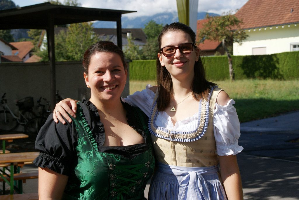 Lena und Hannah.JPG