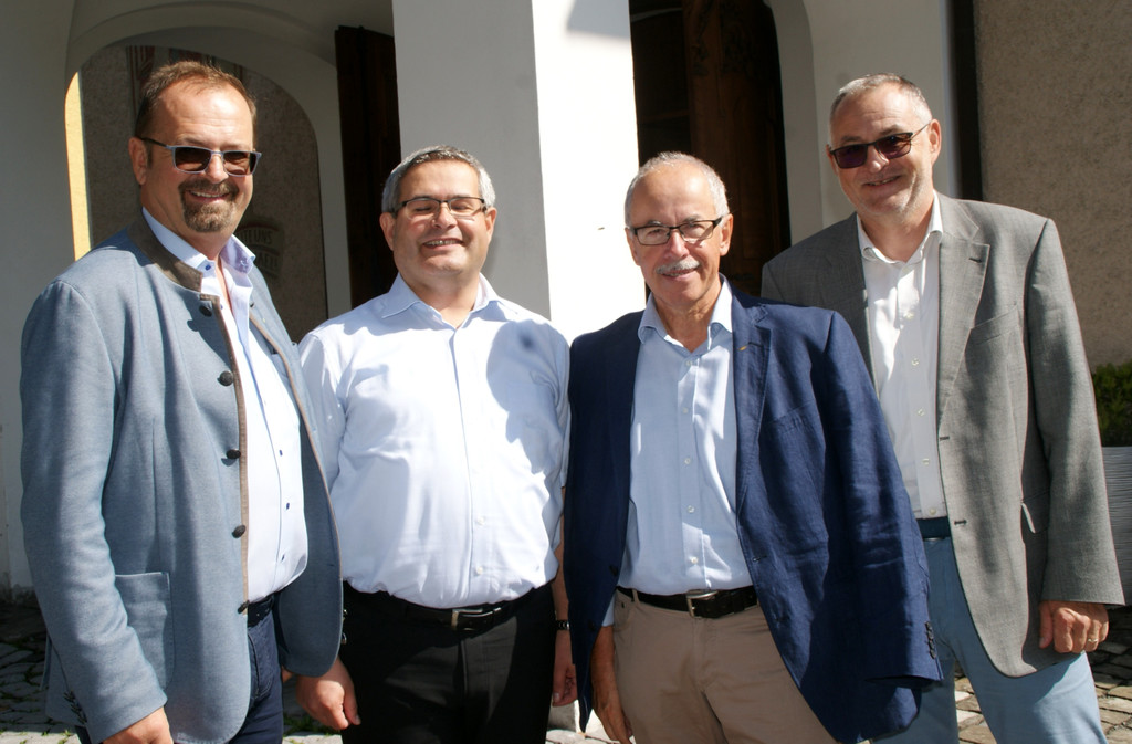 v_li_ Rainer Siegele_ Romeo Pal_ Anton Czelec_ Rainer G__gele.JPG