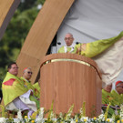 2018-08-26T175028Z_258003200_RC19A28858F0_RTRMADP_3_POPE-IRELAND.JPG
