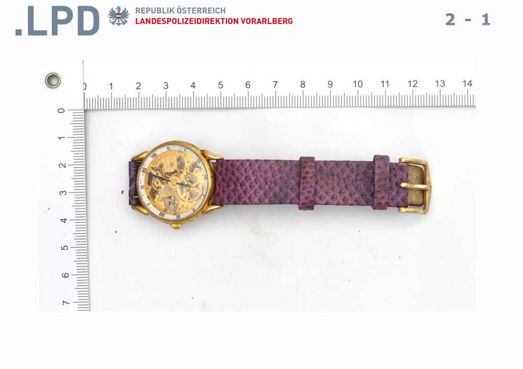 Schmuck_ 2-1.jpg