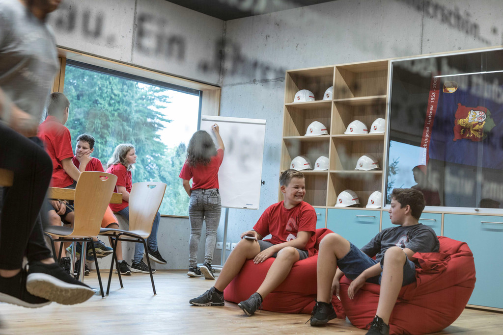 Feuerwehrjugendraum___Christian Grass.jpg