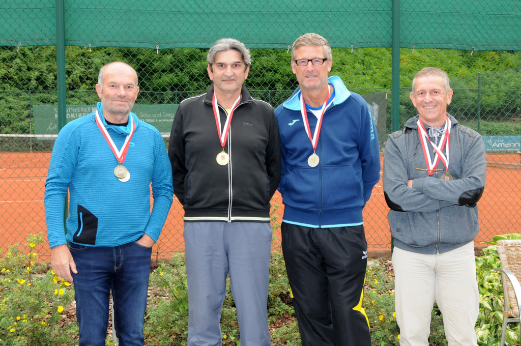 SLM 2018 Sieger Herren 60 __wolfgangefferl.JPG