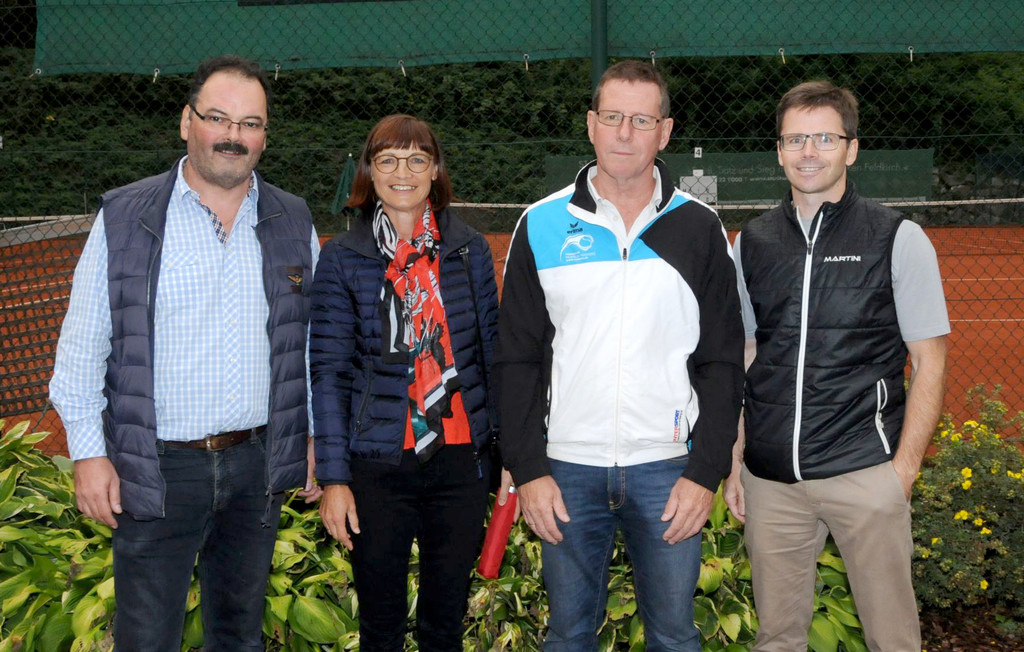 SLM 2018 Siegerehrung OV Tosters  Fredi Himmer_ OV Nofels Doris Wolf_ Obmann In go Thurnher_ VTV Vizepr__sident Philipp Wern.JPG