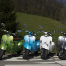 E.F.O. bietet den Elektroroller EV2000 in mehreren tollen Farben an