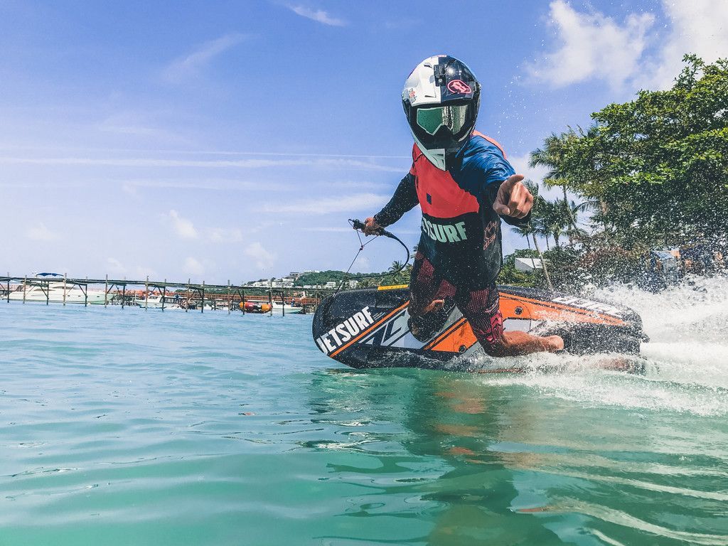 JetSurf.jpg