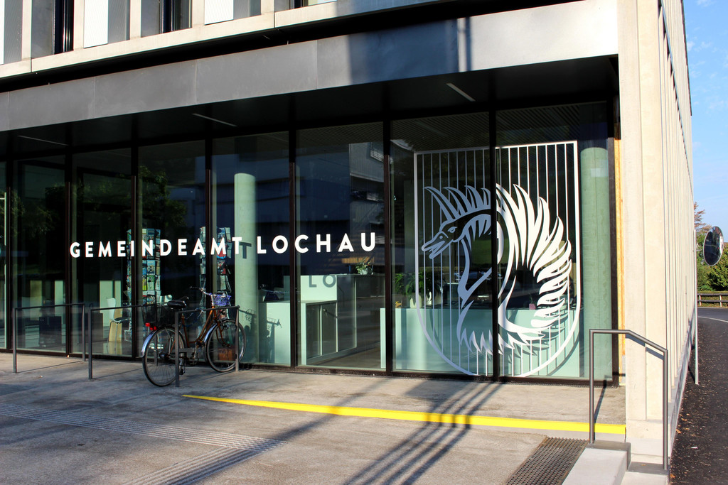 Gemeindehaus NEU E Schriftzug Gemeinde September 2018 _2_.JPG