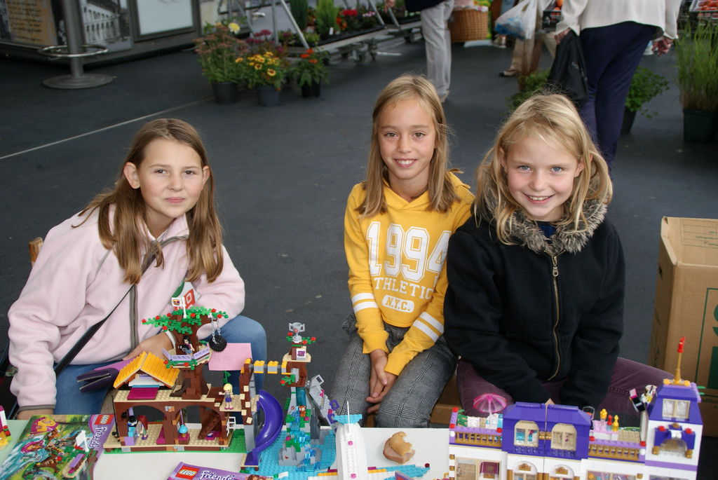 v_li_ Mathilda_ Mara_ Paulina.JPG