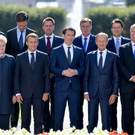 EU-RATSVORSITZ - INFORMELLER GIPFEL DER STAATS- UND REGIERUNGSCHEFS FAMILIENFOTO _.jpg