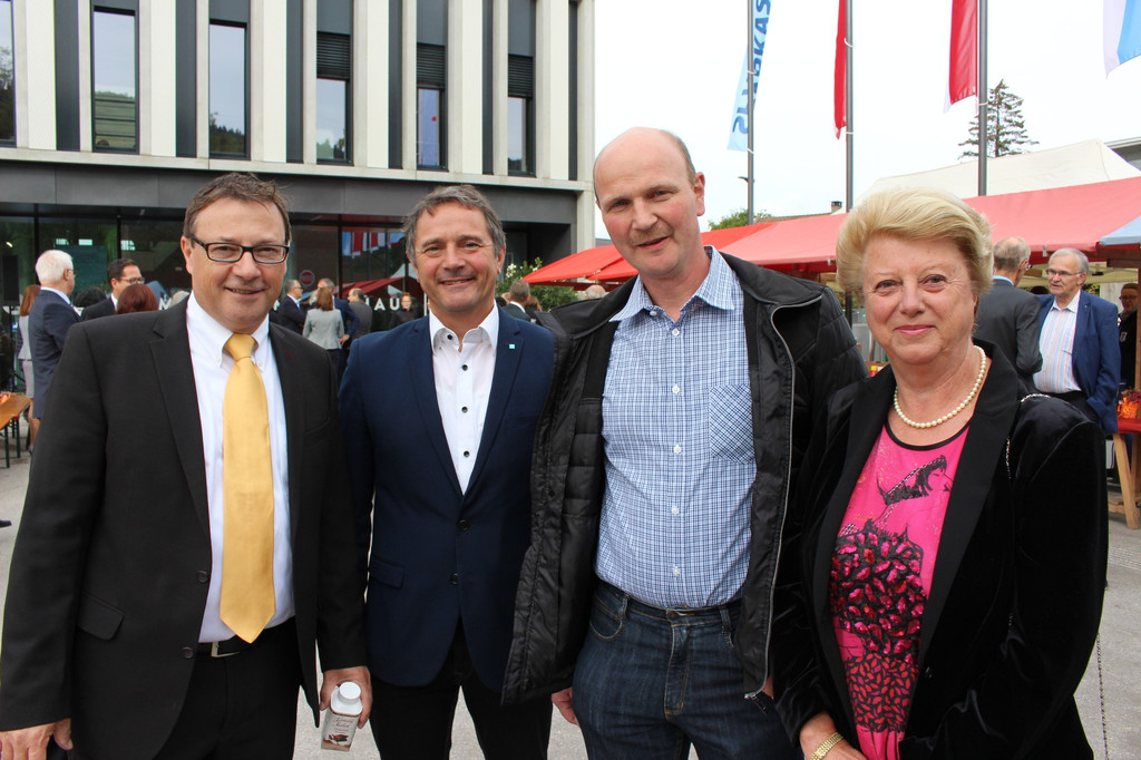 Gemeindehaus Er__ffnung C MENSCHEN PLATZ 22-09-2018 _21_.JPG