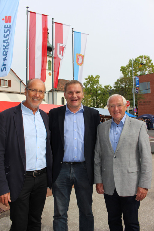 Gemeindehaus Er__ffnung C MENSCHEN PLATZ 22-09-2018 _2_.JPG