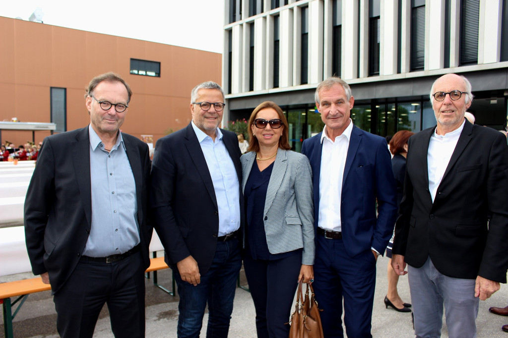 Gemeindehaus Er__ffnung C MENSCHEN PLATZ 22-09-2018 _24_.JPG