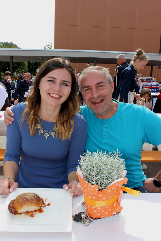 Gemeindehaus Er__ffnung C MENSCHEN PLATZ 22-09-2018 _36_.JPG