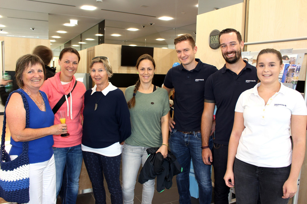 Gemeindehaus Er__ffnung D F__HRUNGEN MENSCHEN 22-09-2018 _15_.JPG