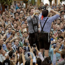 Germany_Oktoberfest_Opening_47849.jpg