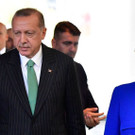 AFP_19J7Y3.jpg