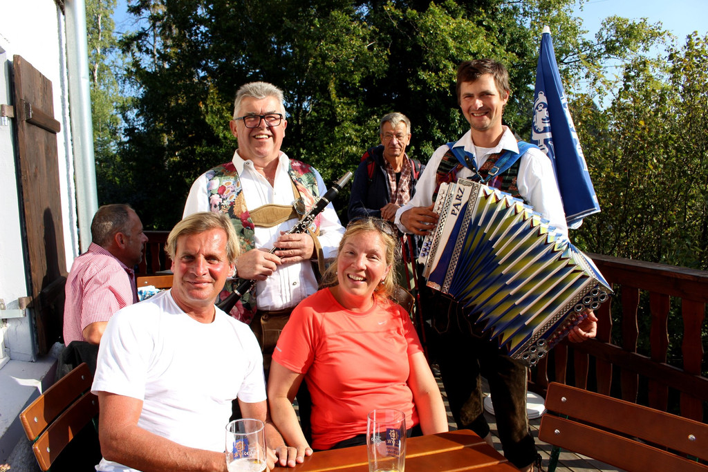 Moosegg GH Oktoberfest mit dem Pf__nderecho 29-09-2018 _4_.JPG