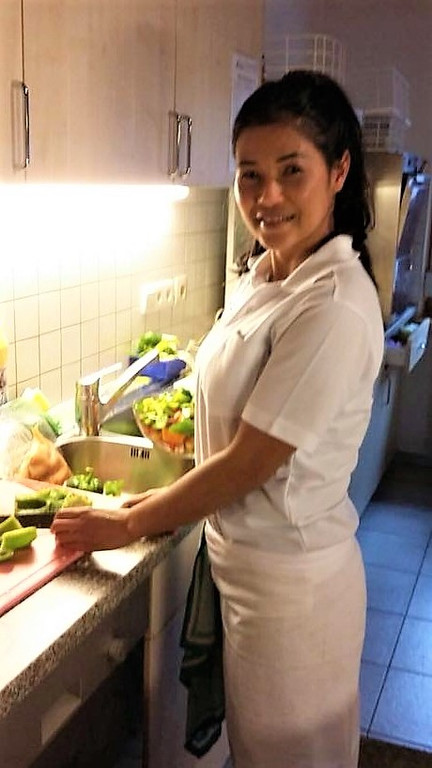 Khrueawan Sch__pfer.jpg
