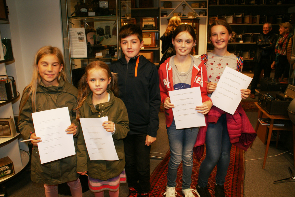 Schnitzeljagd im Radiomuseum.JPG