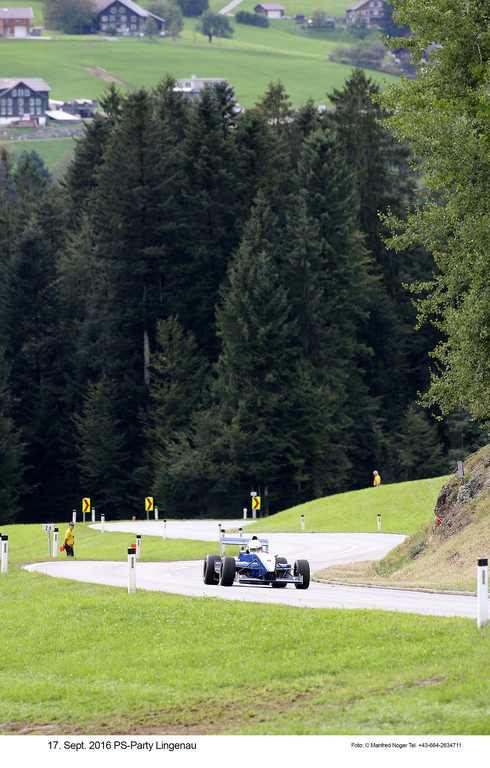 Manuel Fink_Alberschwende_Formel Renault.jpg