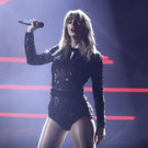 2018_American_Music_Awards_-_Show_75584.jpg